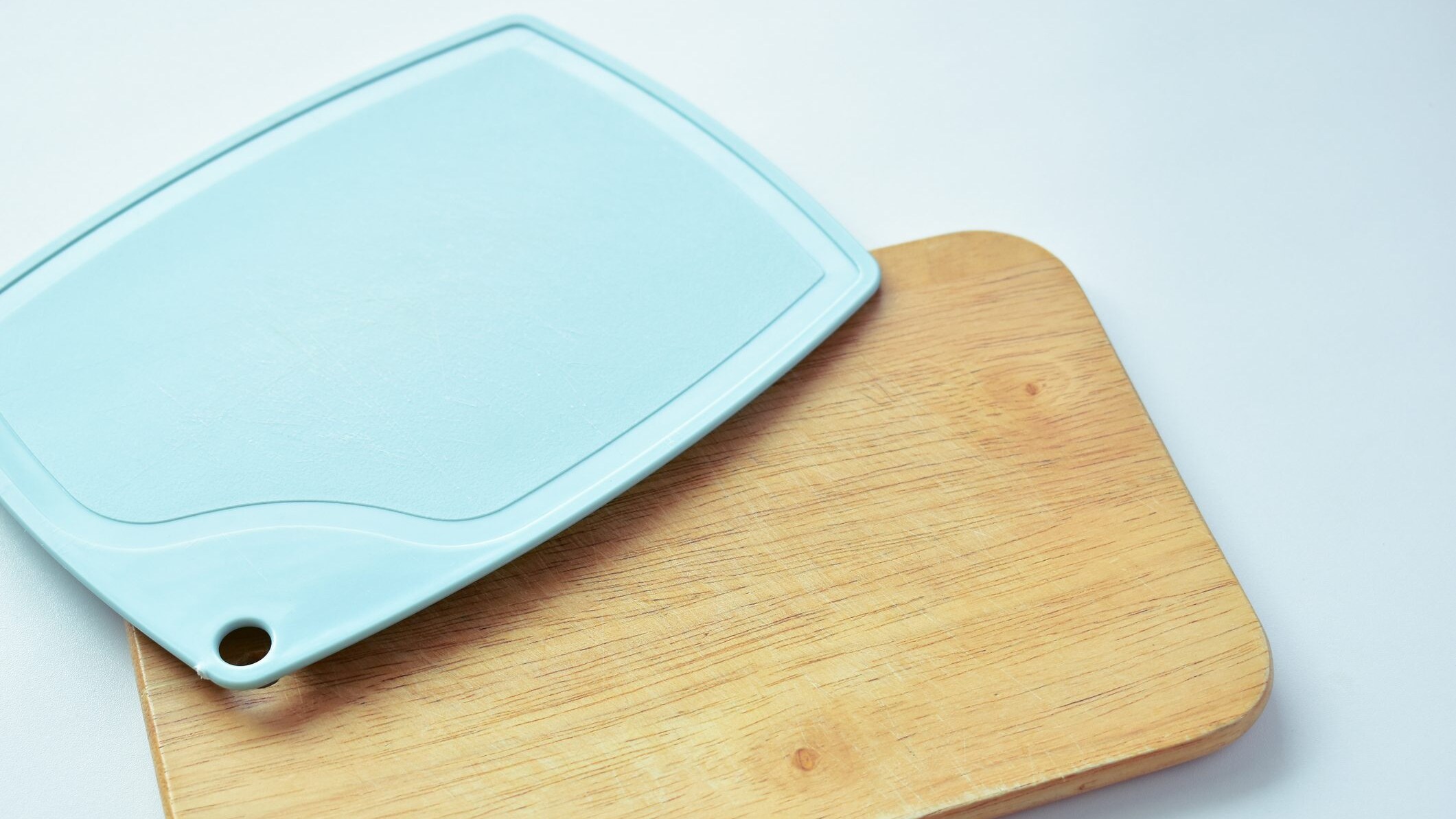 tagliere in legno o plastica quale scegliere