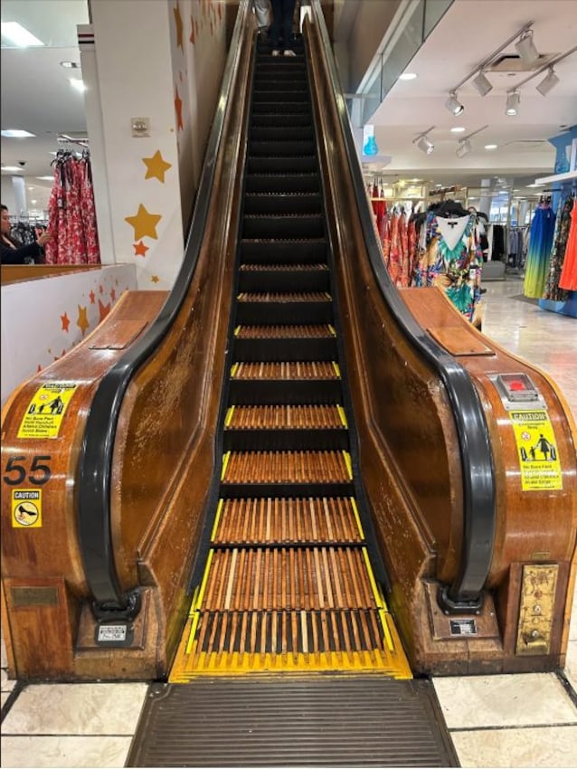 scale mobili legno macy's