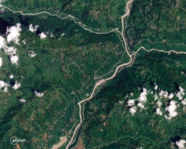 nepal foto satellite