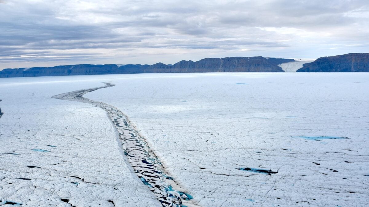 petermann_glacier_1