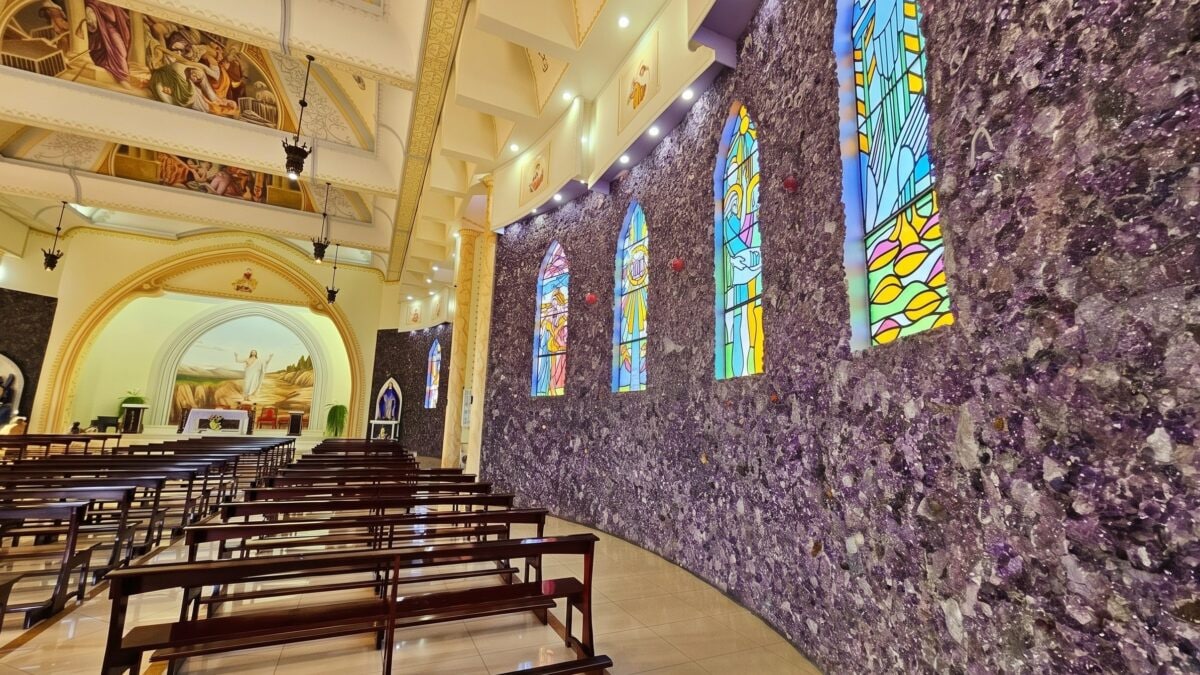 chiesa ametista brasile