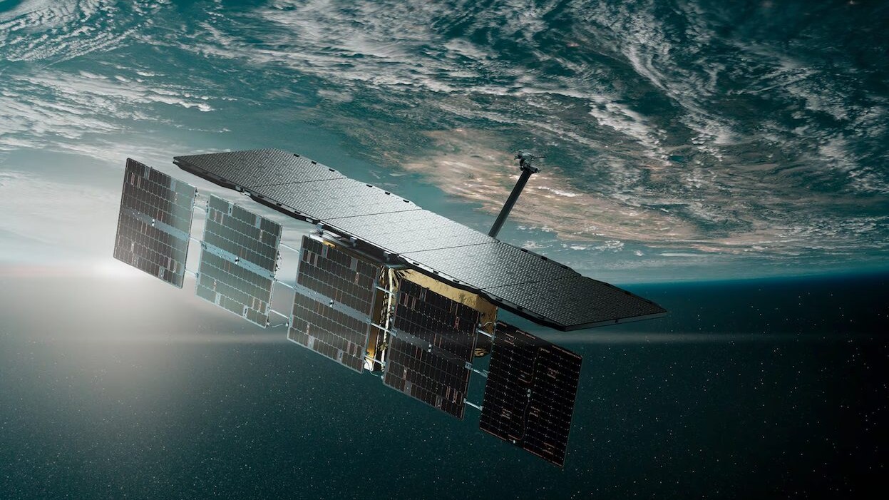 satellite iceye spazio